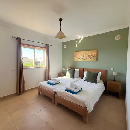 Willa Gated Family With Private Pool And Garden