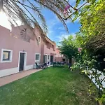 Villa Gated Family With Private Pool And Garden *