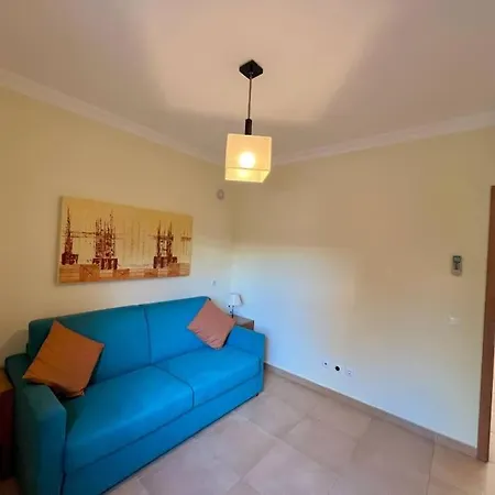 Gated Family With Private Pool And Garden فيلة Torre (Faro)