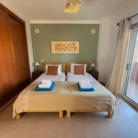 فيلة Gated Family With Private Pool And Garden Torre (Faro)